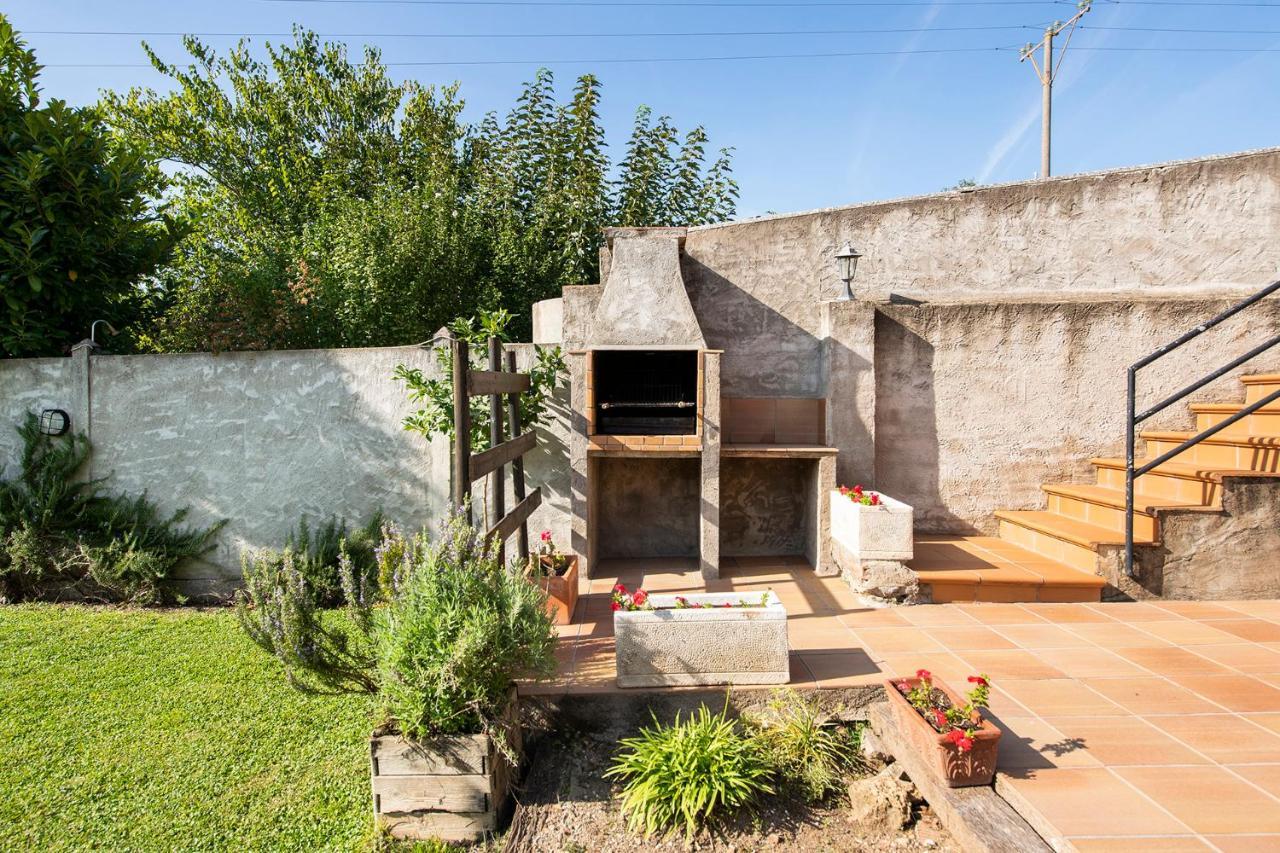 Casa Rural, Can Cirera Serinya Ngoại thất bức ảnh