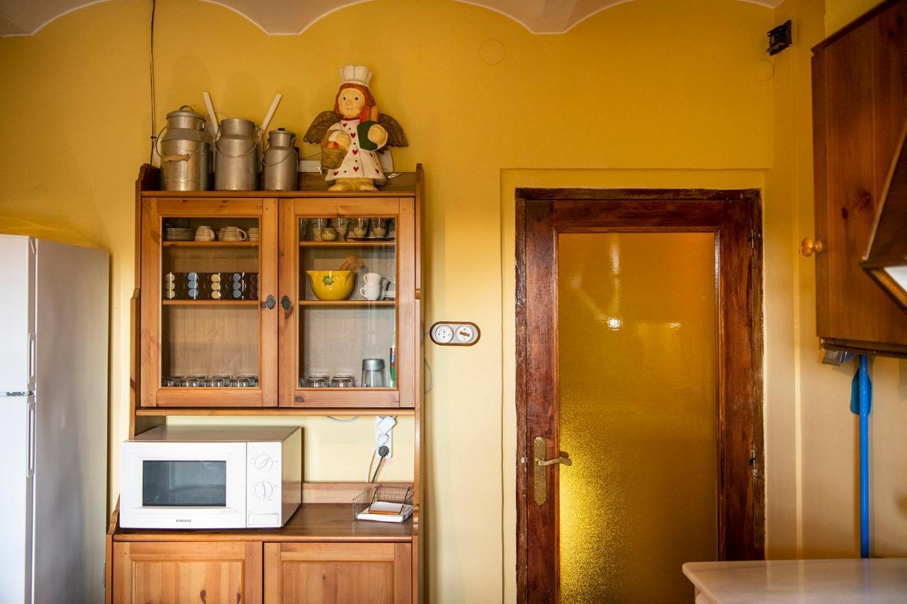 Casa Rural, Can Cirera Serinya Ngoại thất bức ảnh