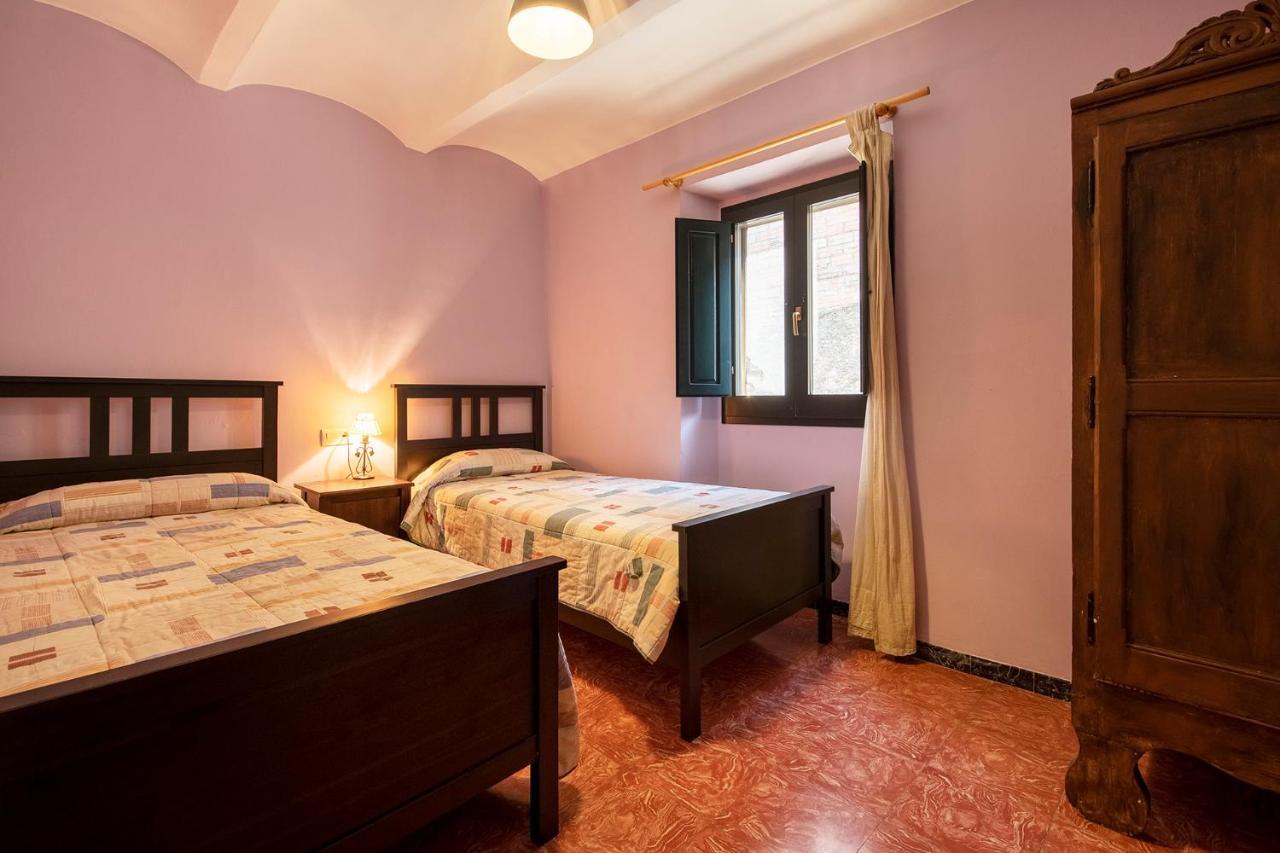 Casa Rural, Can Cirera Serinya Ngoại thất bức ảnh