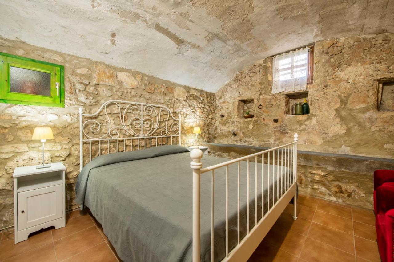 Casa Rural, Can Cirera Serinya Ngoại thất bức ảnh