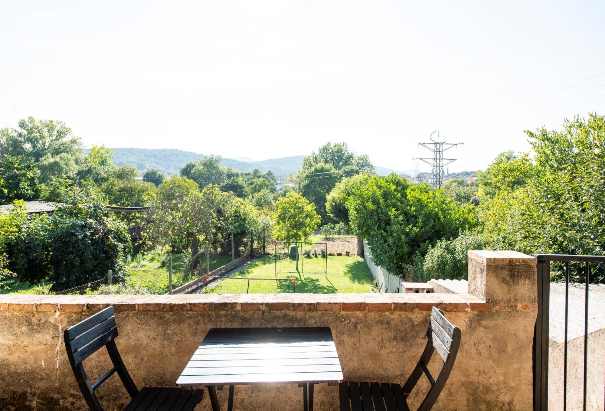 Casa Rural, Can Cirera Serinya Ngoại thất bức ảnh
